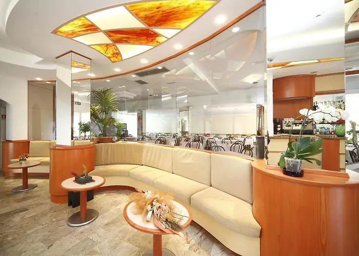 Zurigo 3* רימיני