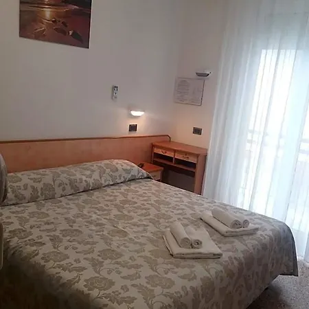 Zurigo 3*