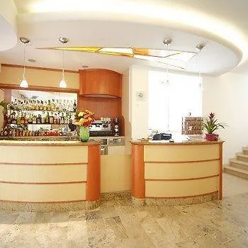 Zurigo 3*