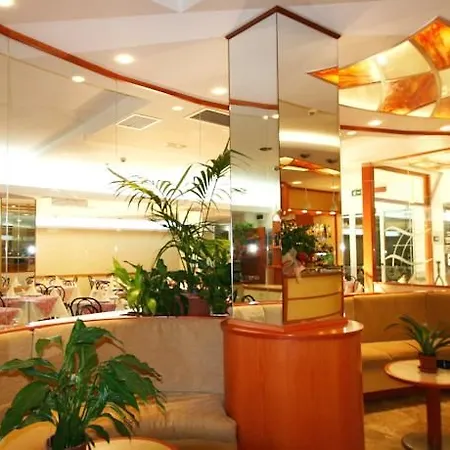 Zurigo 3* Римини