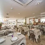 Отель Zurigo 3*
